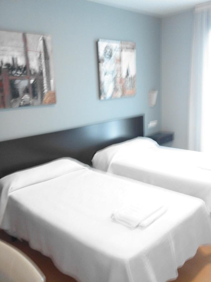 Hostal Restaurante Vial Ourense Ngoại thất bức ảnh