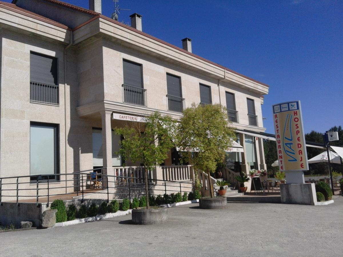 Hostal Restaurante Vial Ourense Ngoại thất bức ảnh